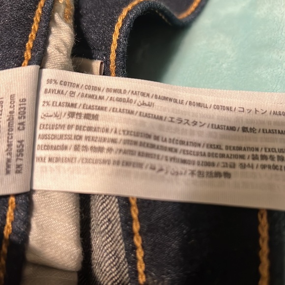 Hollister shorts - Picture 4 of 4